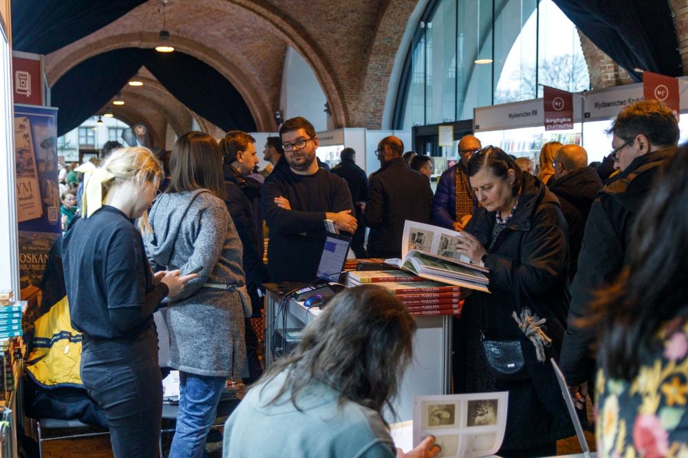 XXXII Targi Książki Historycznej  w Warszawie (28.11 – 01.12). Wstęp wolny.